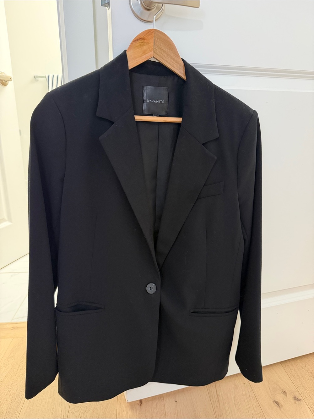 Dynamite Black Single-Button Notch Lapel Blazer